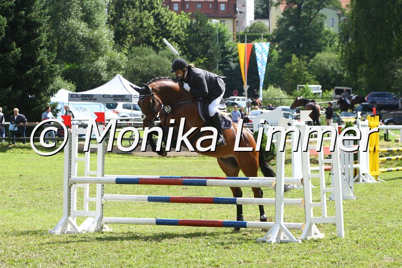 007L9164_Love Story_Punktespringen  Ax.JPG